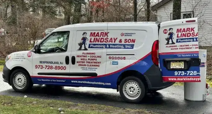 mark lindsay and son service van