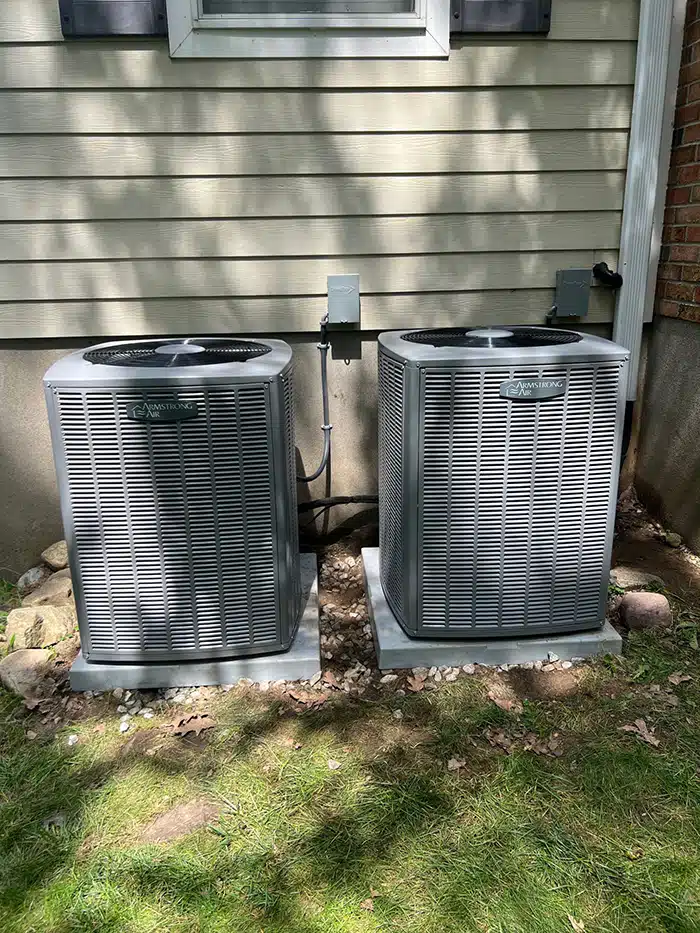 https://www.marklindsayplumbing.com/wp-content/uploads/double-condenser.webp